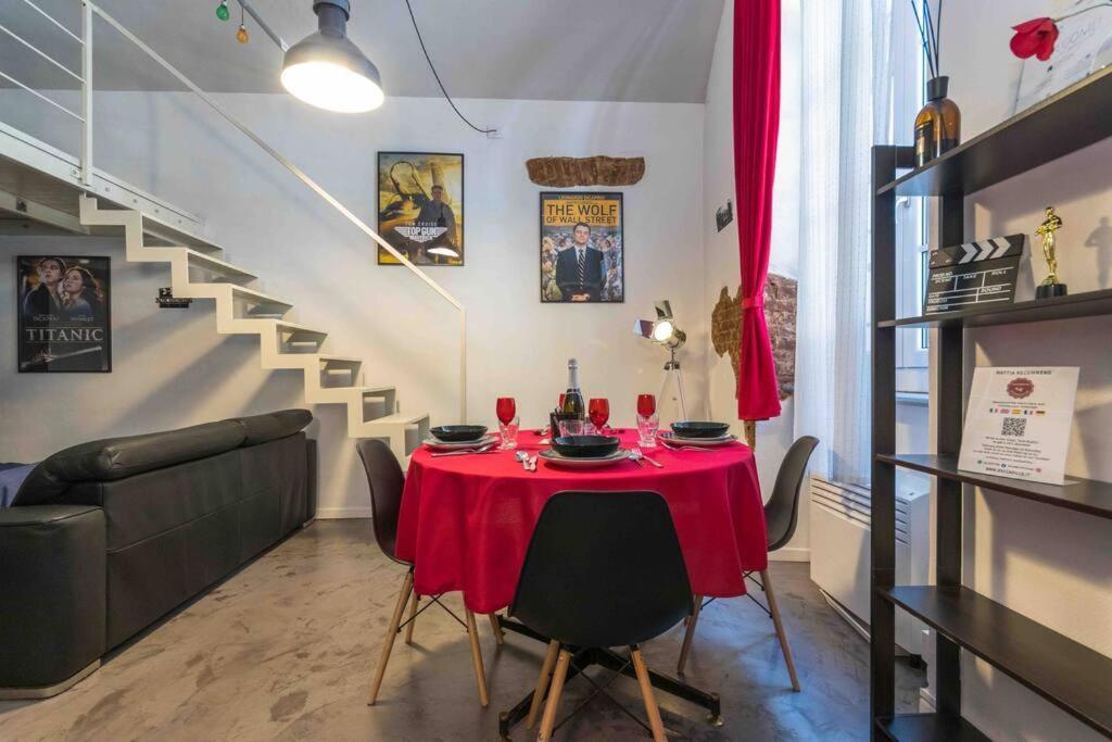 Апартаменти Hollywood Housein The Heart Of Турин Екстер'єр фото